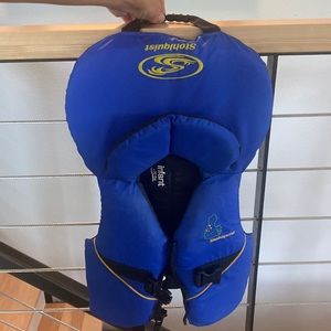 Stohlquist infant life jacket - excellent condition